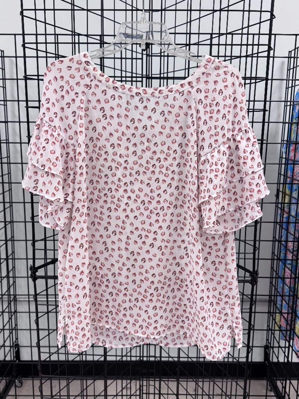 LOFT Flutter Bell Short Sleeve Blouse Rust/Tan Print Back Bow Size Medium